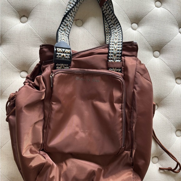 Emma and Kate Brown Everyday Bag - Picture 2 of 12